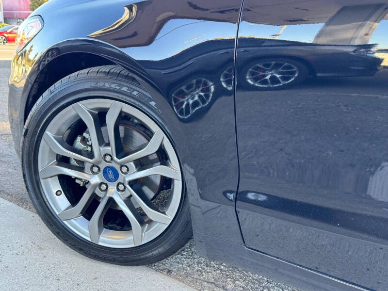 2020 Ford Fusion SEL