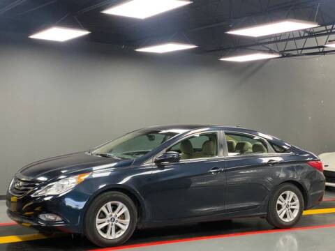 2013 Hyundai Sonata for sale at AutoNet of Dallas in Dallas TX