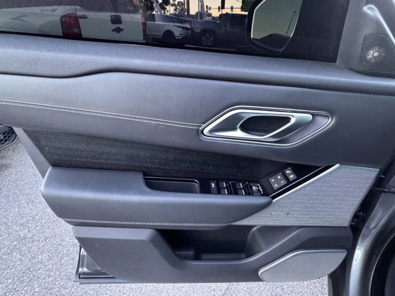 2019 Land Rover Range Rover Velar P380 R-Dynamic HSE