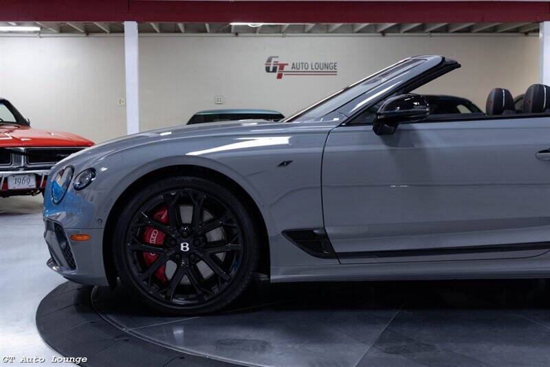 2023 Bentley Continental 9