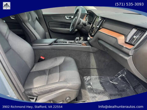 2023 Volvo XC60 B5 Plus Bright Theme
