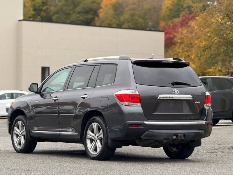 2013 Toyota Highlander Limited