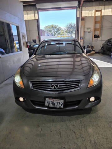 2011 Infiniti G37 Sedan Journey