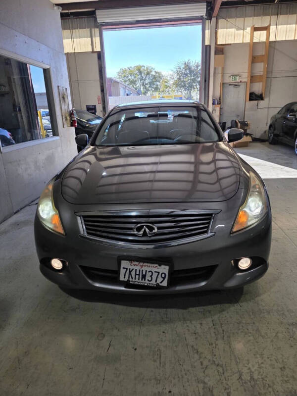 2011 Infiniti G37 Sedan Journey