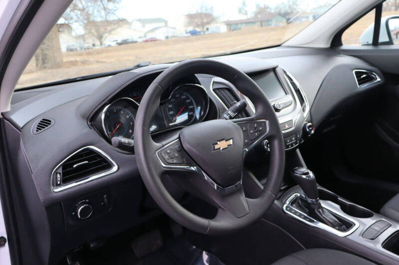 2018 Chevrolet Cruze LT Auto
