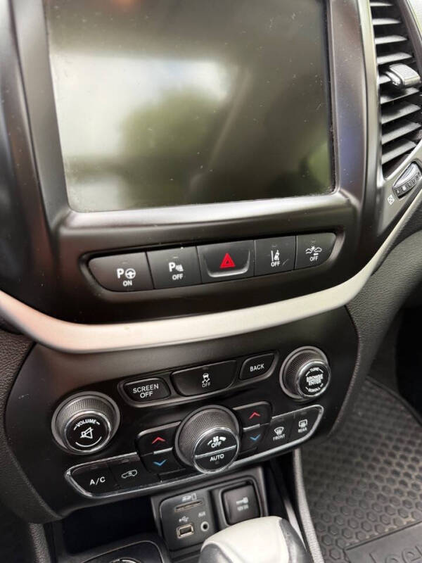 2014 Jeep Cherokee Trailhawk