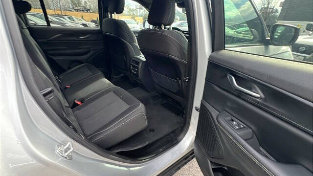 2024 Jeep Grand Cherokee Laredo X