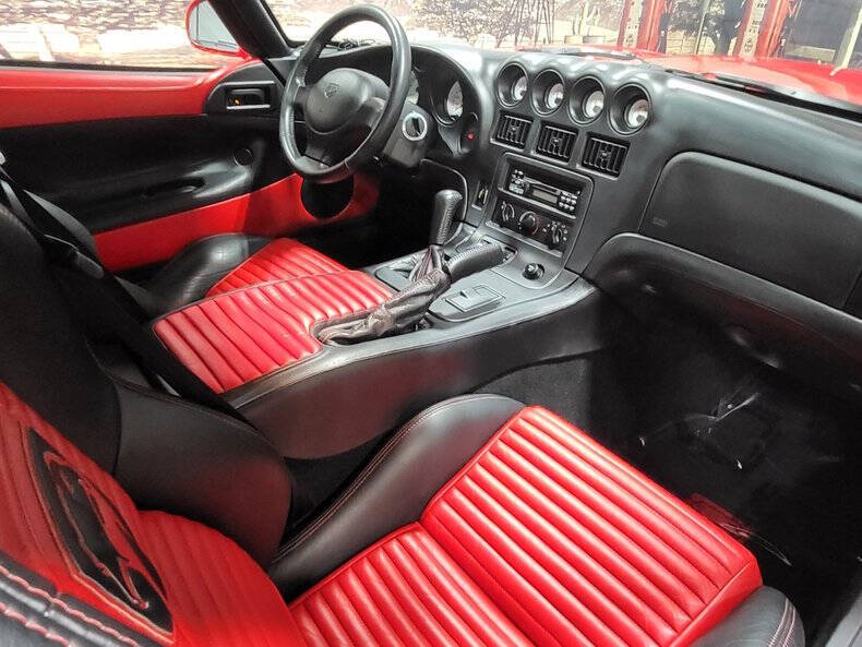 1997 Dodge Viper GTS