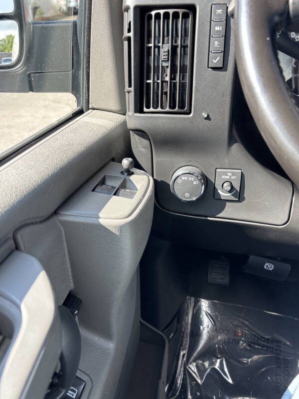 2020 Chevrolet Express 3500