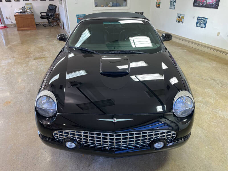 2002 Ford Thunderbird Deluxe