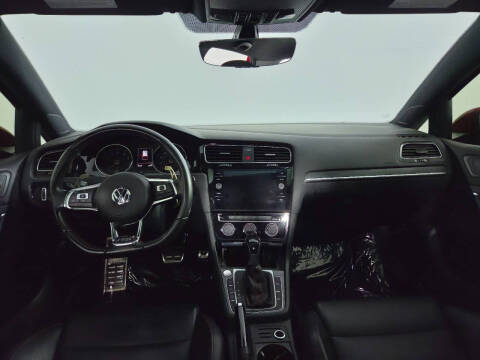 2020 Volkswagen Golf GTI SE