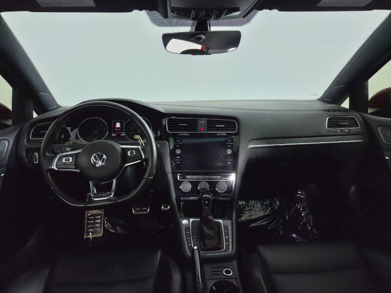 2020 Volkswagen Golf GTI SE