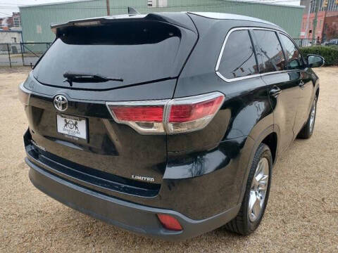 2016 Toyota Highlander