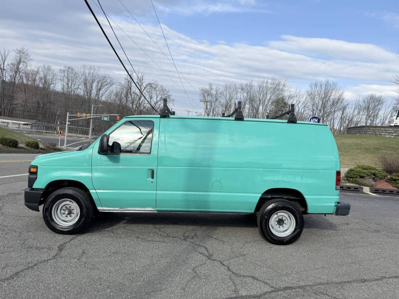 2011 Ford E-Series E-350 SD
