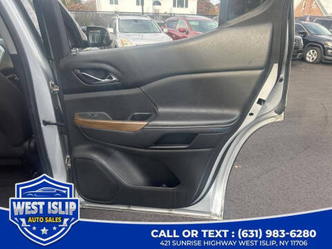 2017 GMC Acadia SLE-2