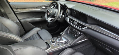 2023 Alfa Romeo Stelvio Quadrifoglio