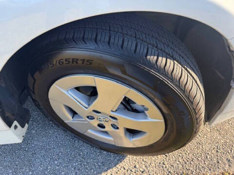 2010 Toyota Prius III
