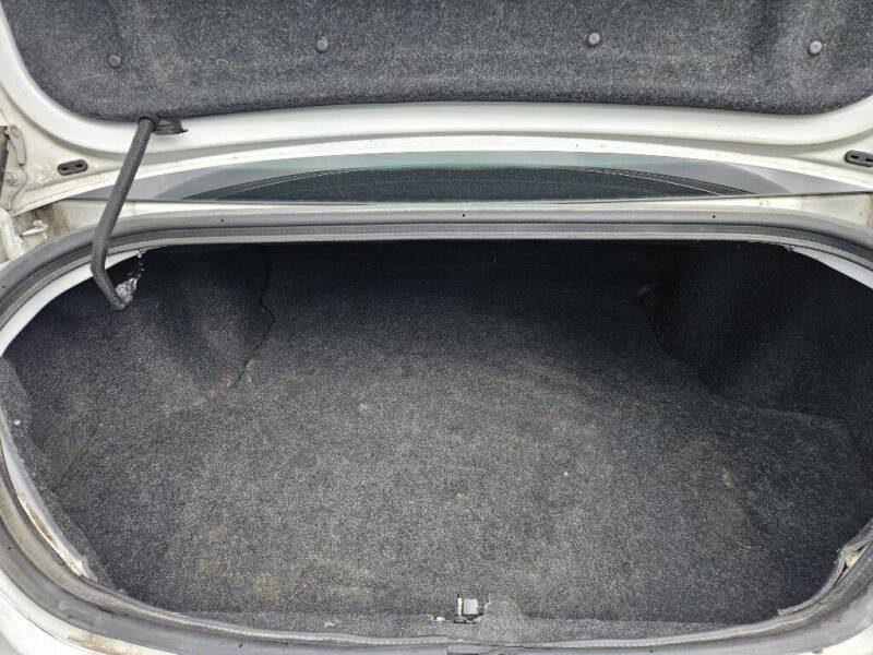 2012 Chrysler 200 LX