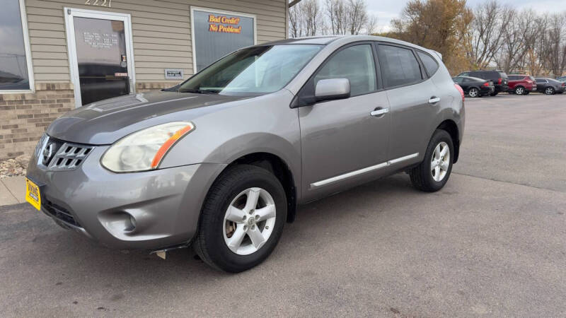 2013 Nissan Rogue for sale at VIKING CAR CREDIT in Worthington MN