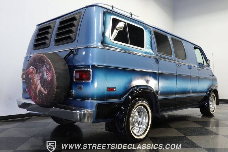 1977 Dodge D200 Pickup