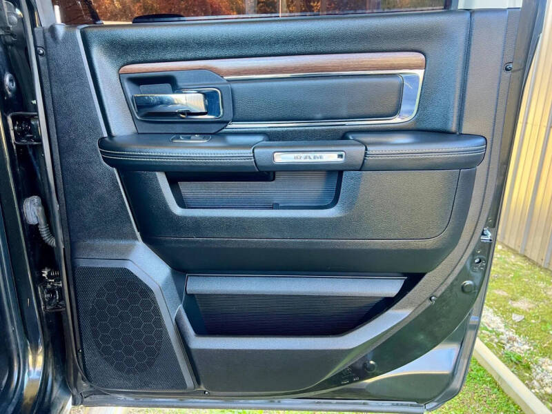 2016 RAM 1500 Laramie