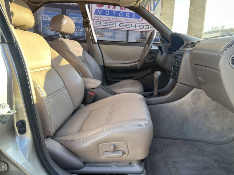 1996 Lexus ES 300