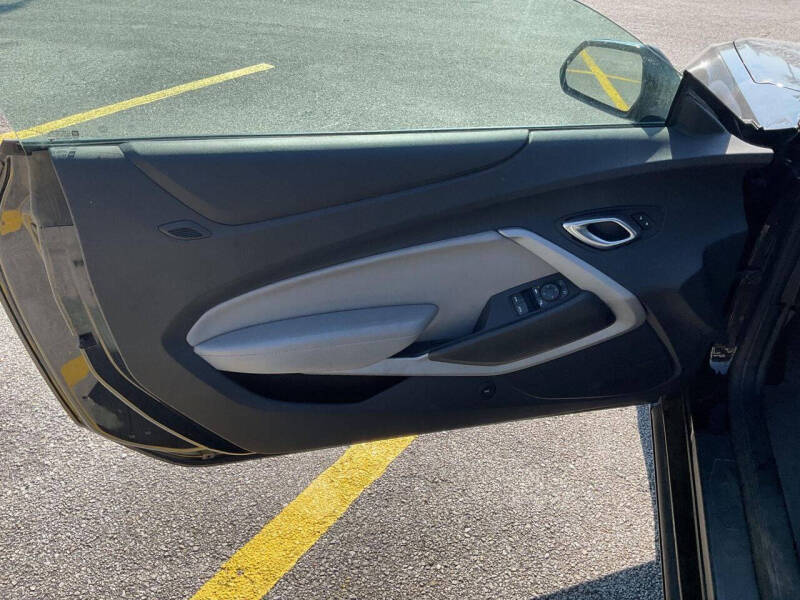 2023 Chevrolet Camaro LT