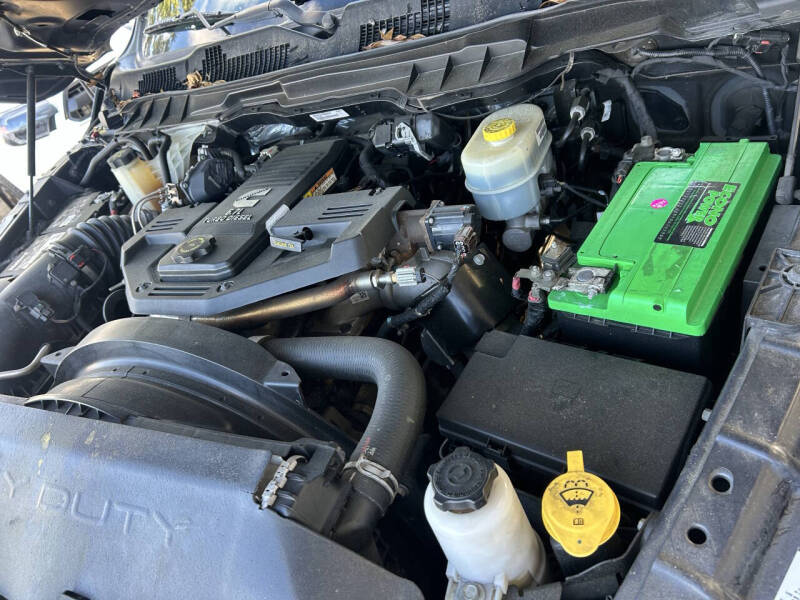 2016 RAM 2500 Laramie