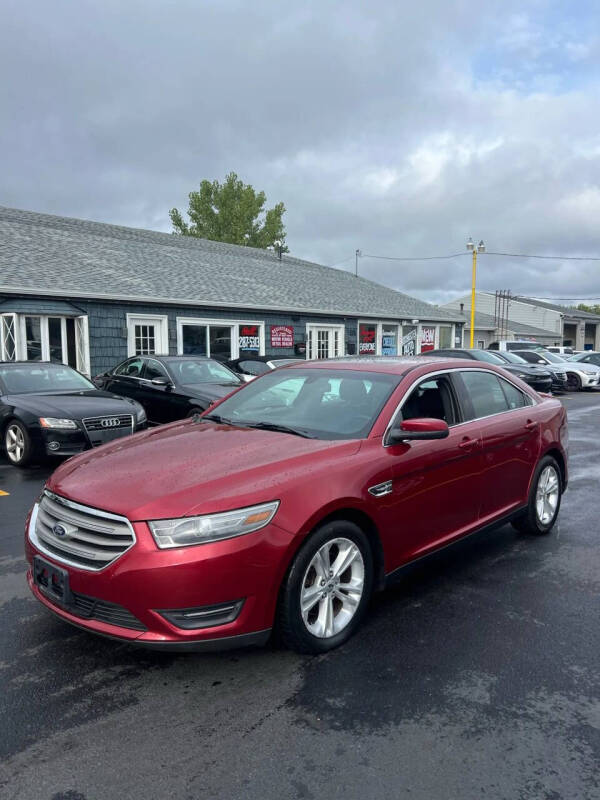 2014 Ford Taurus SEL