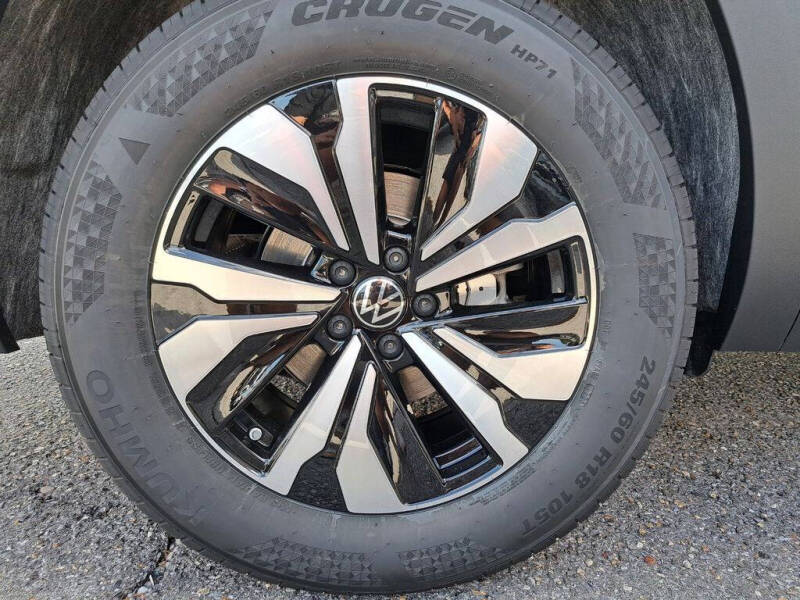 2026 Volkswagen Atlas Cross Sport SE