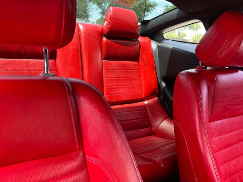 2013 Ford Mustang V6 Premium
