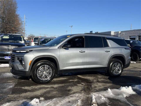 2025 Chevrolet Traverse LT