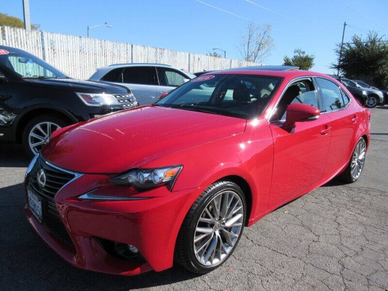 2016 Lexus IS 200t for sale at TRAX AUTO WHOLESALE in San Mateo CA