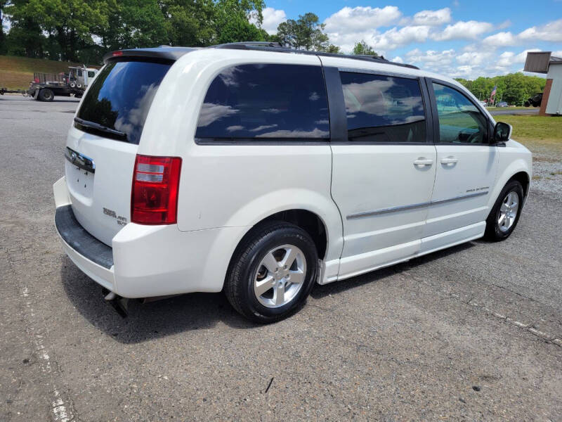 2010 Dodge WHEELCHAIR VAN