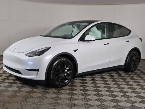 2023 Tesla Model Y Long Range
