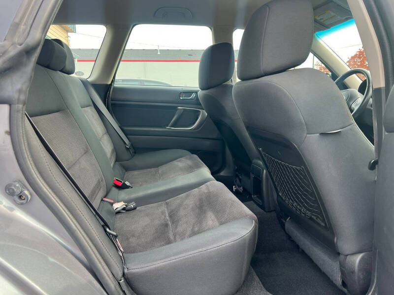 2008 Subaru Outback 2.5i