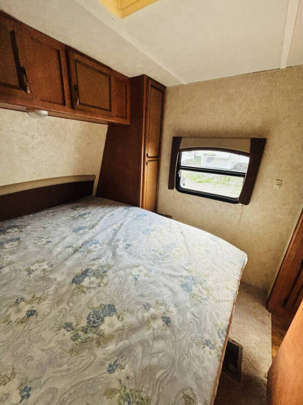 2013 Gulfstream Conquest 295SBW