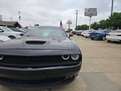 2022 Dodge Challenger SXT