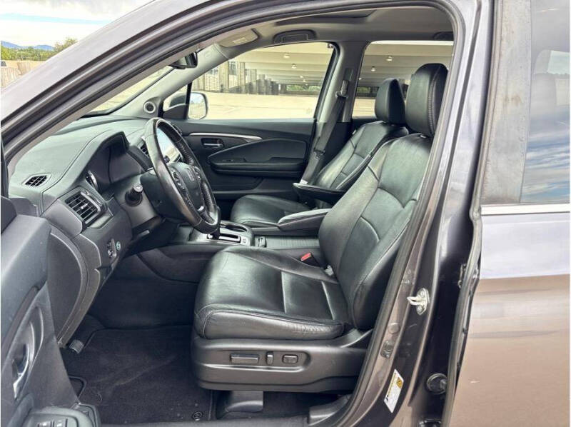 2017 Honda Pilot EX-L w/Honda Sensing