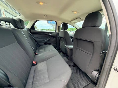 2016 Ford Focus SE