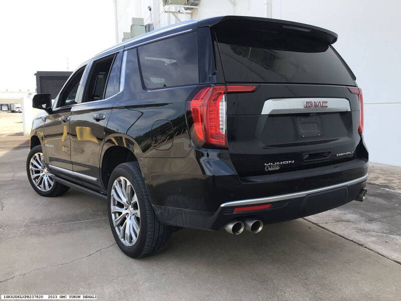 2023 GMC Yukon Denali