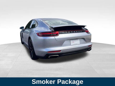 2017 Porsche Panamera