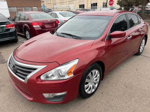 2015 Nissan Altima for sale at STATEWIDE AUTOMOTIVE LLC in Englewood CO