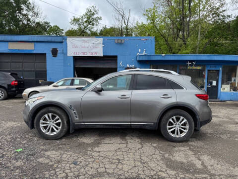 2011 Infiniti FX35