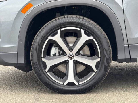 2026 Volkswagen Tiguan SE 4Motion