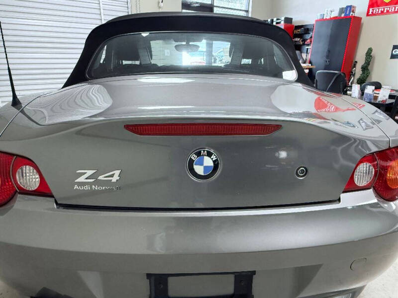 2003 BMW Z4 2.5i