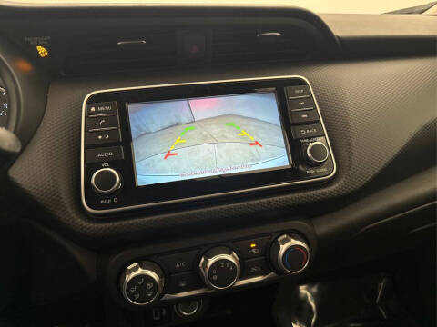 2022 Nissan Kicks S