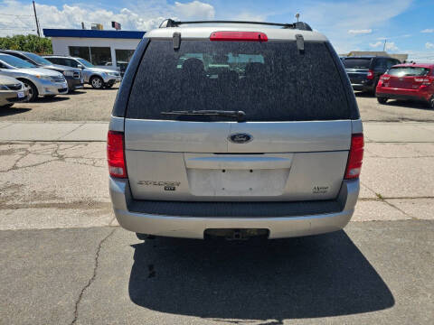 2004 Ford Explorer XLT