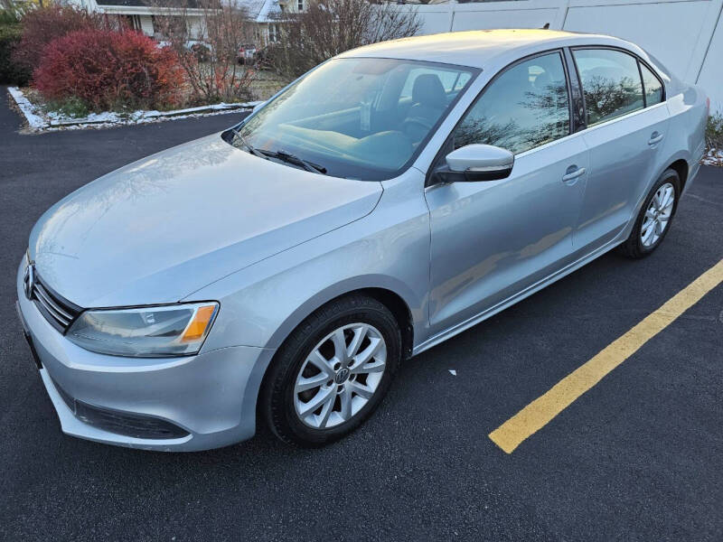 2013 Volkswagen Jetta SE photo 2