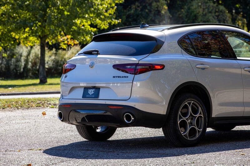 2021 Alfa Romeo Stelvio Sprint